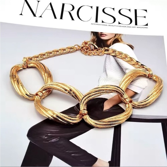 Zara Bold Gold-Plated Chain Link Chocker Necklace - Picture 4 of 5